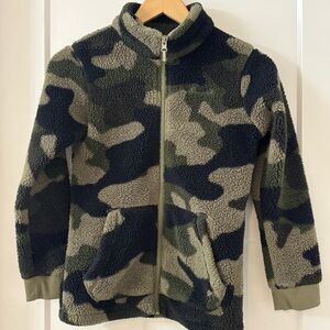 COLUMBIA Camouflage Kids Fleece Jacket —SO WARM✨